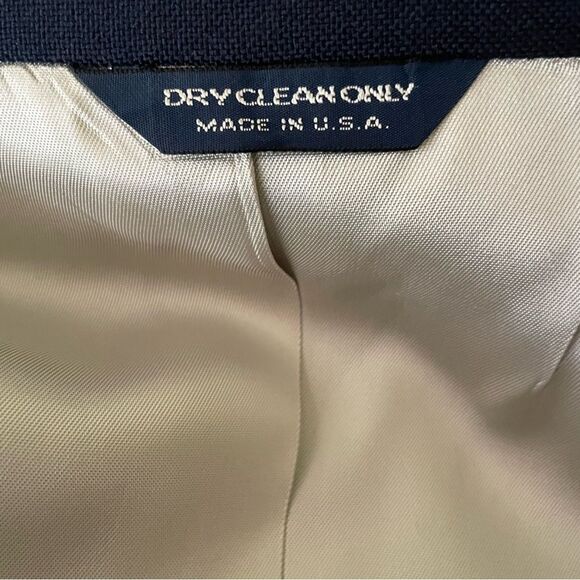 KUPPENHEIMER Men’s 44R Blue Navy 2 Gold Button Wool Sport Coat Blazer - Picture 4 of 10